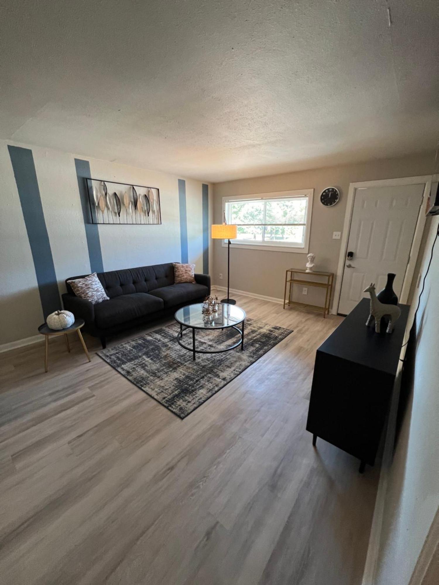 Downtown Luxe Escape 1 Bd 1 Ba *