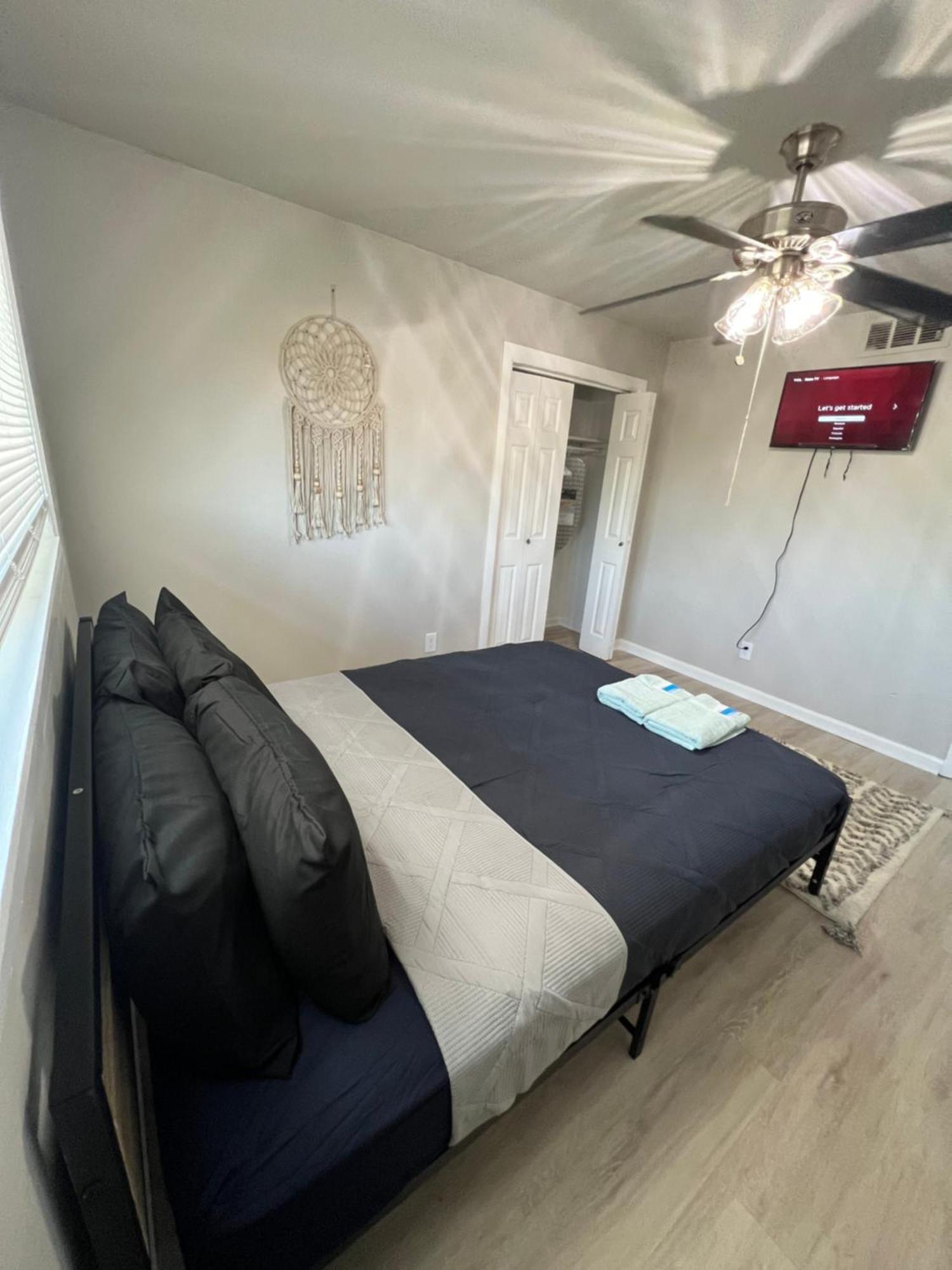 Downtown Luxe Escape 1 Bd 1 Ba